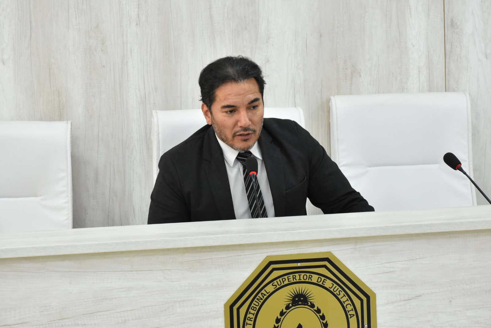 Camara 3era juicio alegato incumplimiento familiar 1-25-11-25