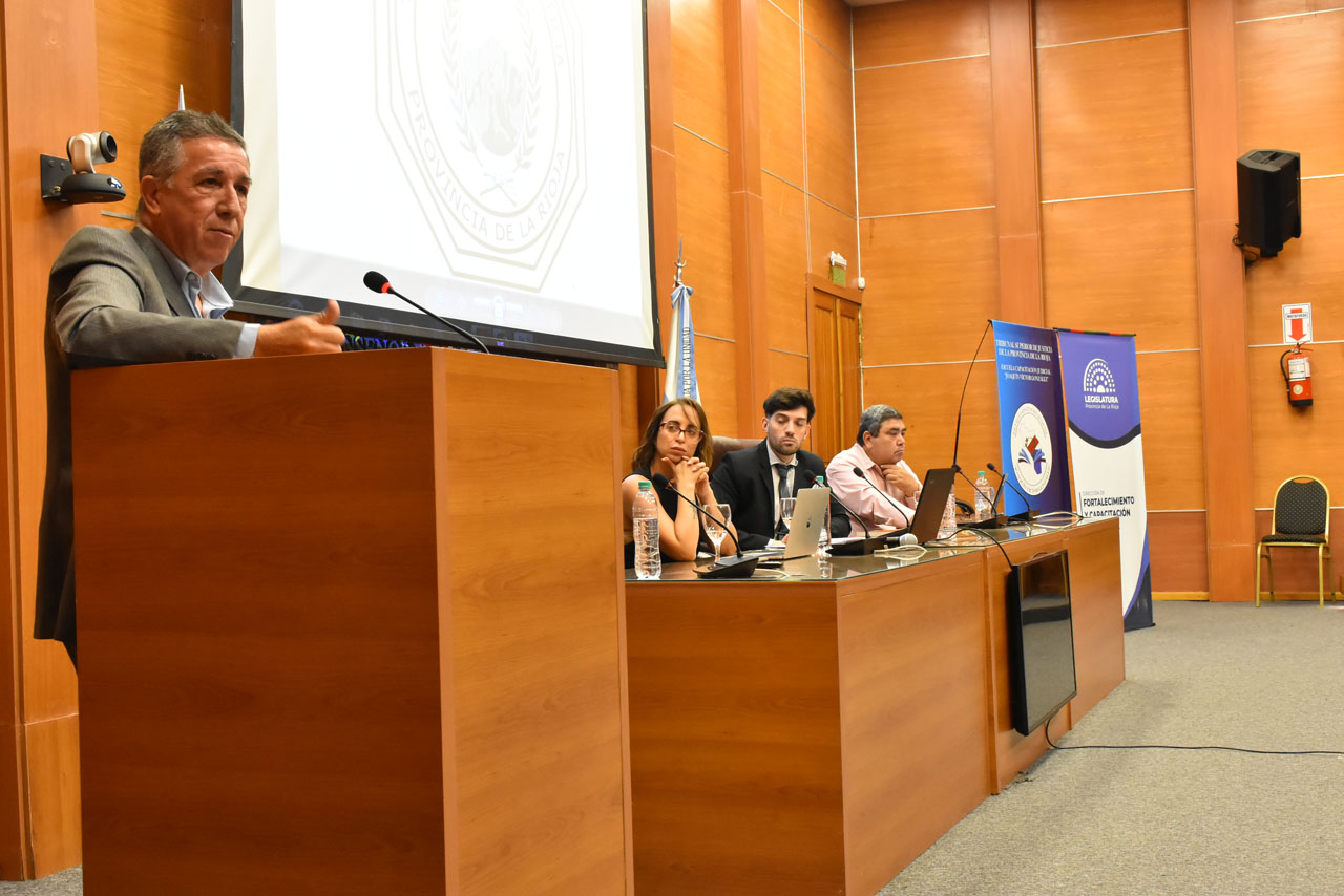 Ciclo de conferencias ECJ 1-30-09-25