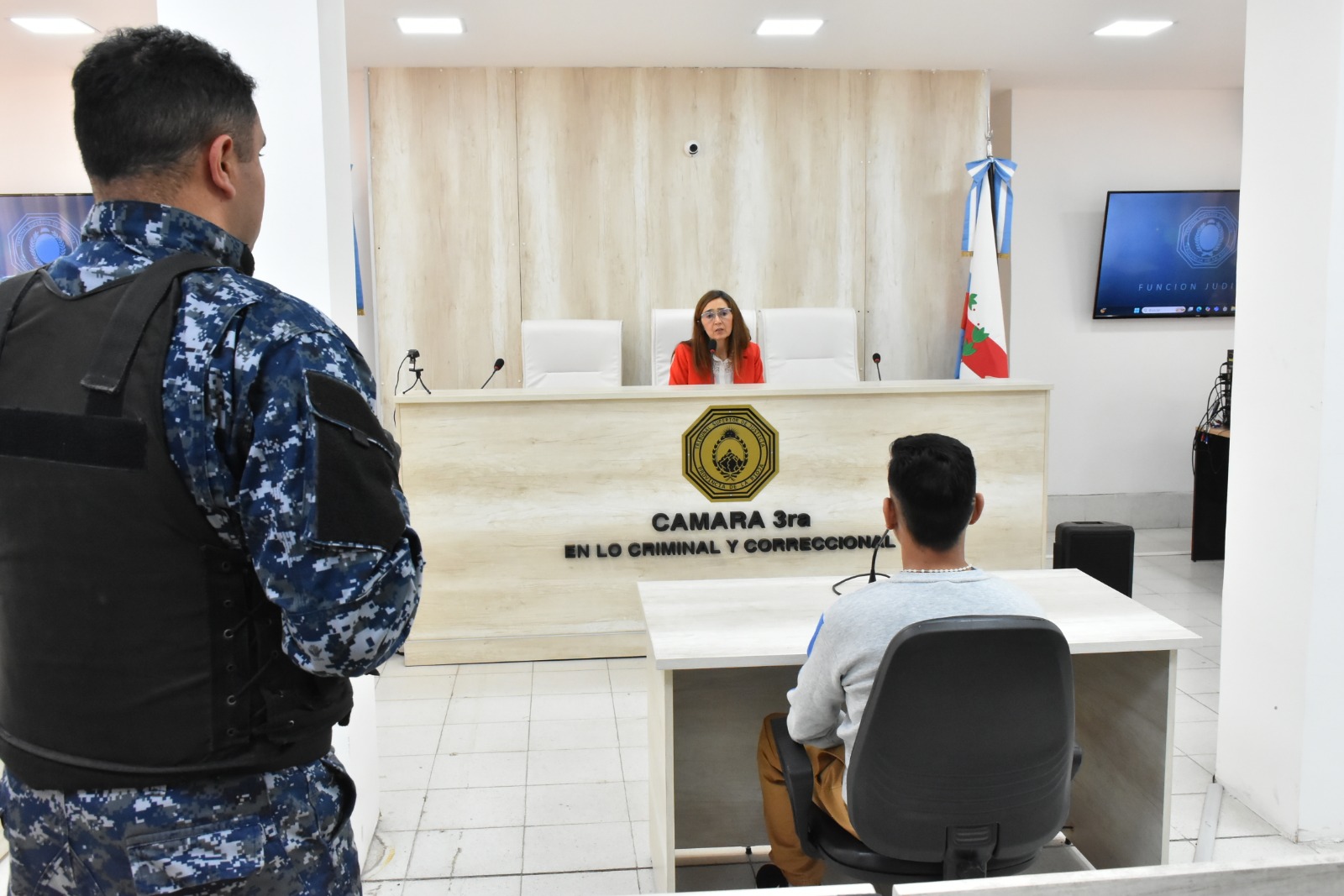 Dra Lopez Douglas inicio juicio VG 1-03-10-25