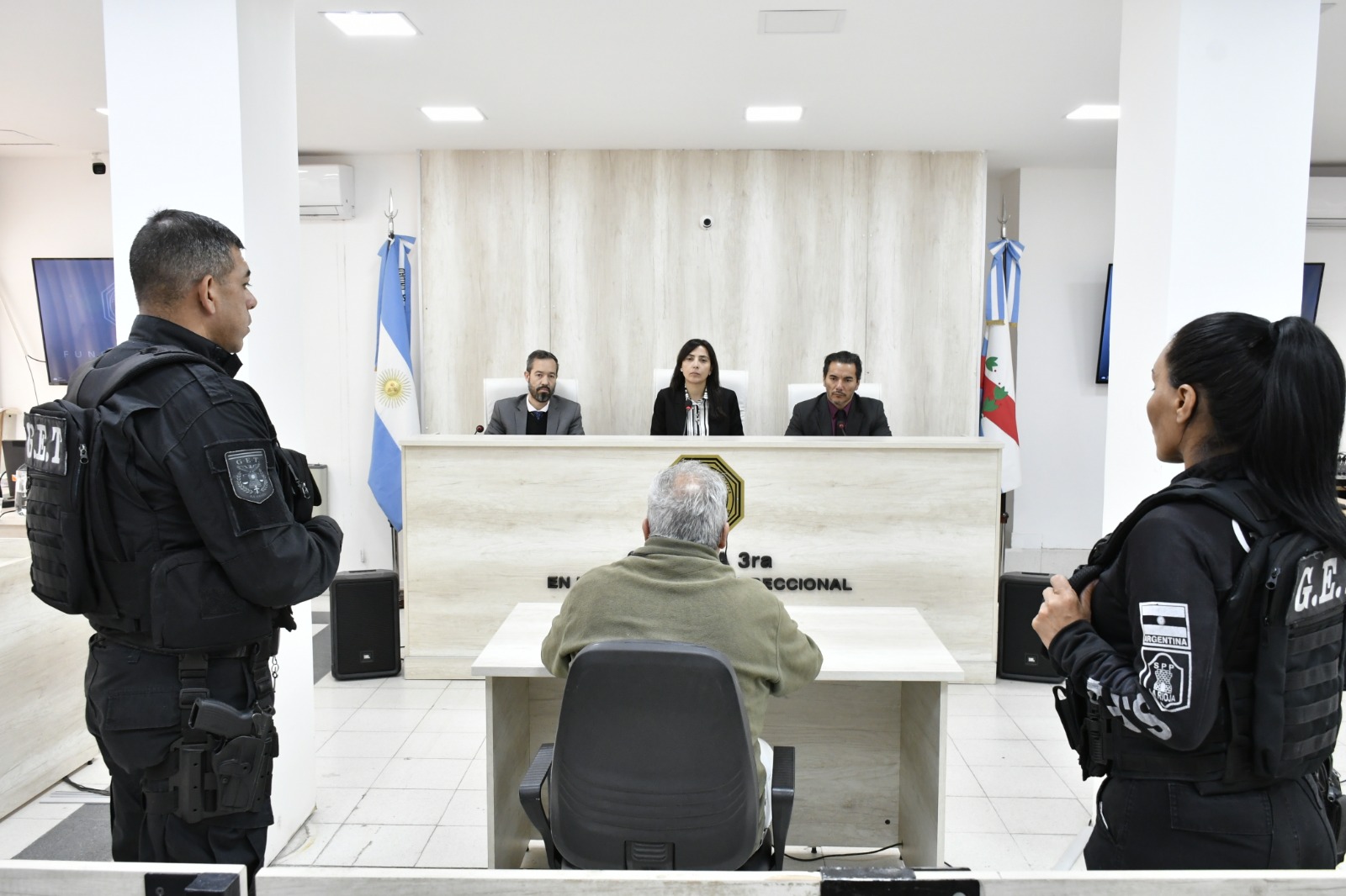 Juicio contra Miguel Bazan abuso 1-14-10-26