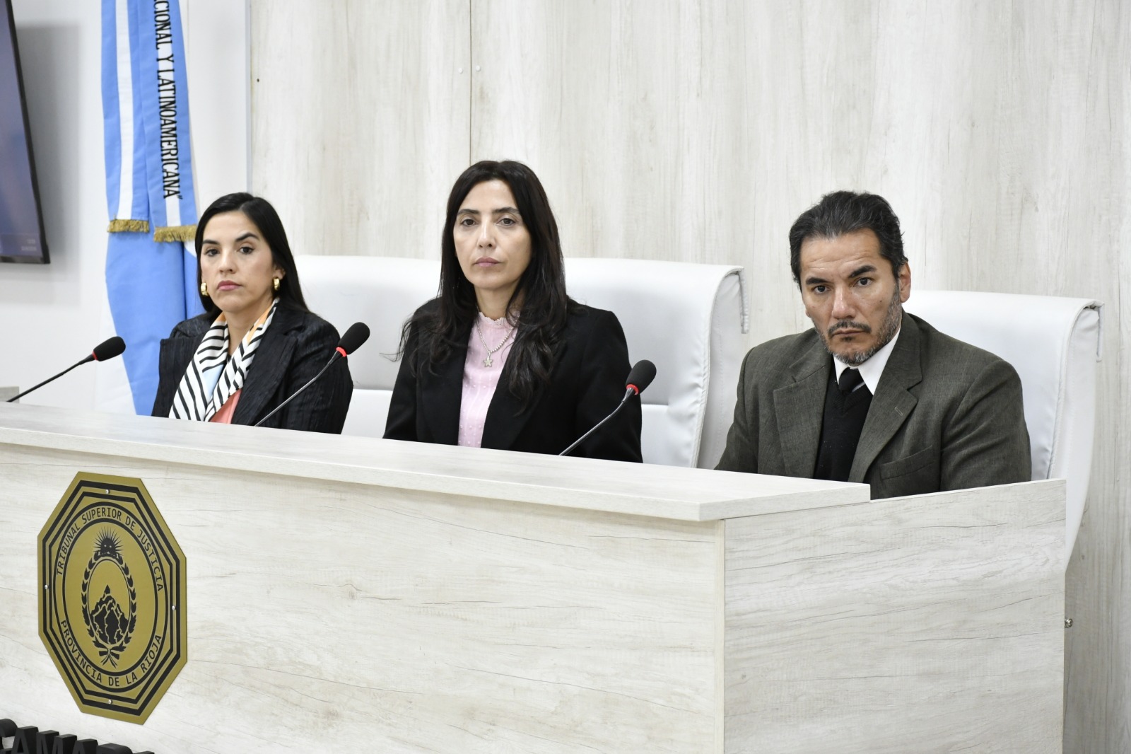 juicio abuso a abuela 1-17-06-26